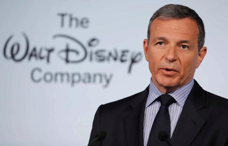 Bob-iger-da-tro-lai-voi-Walt-Disney