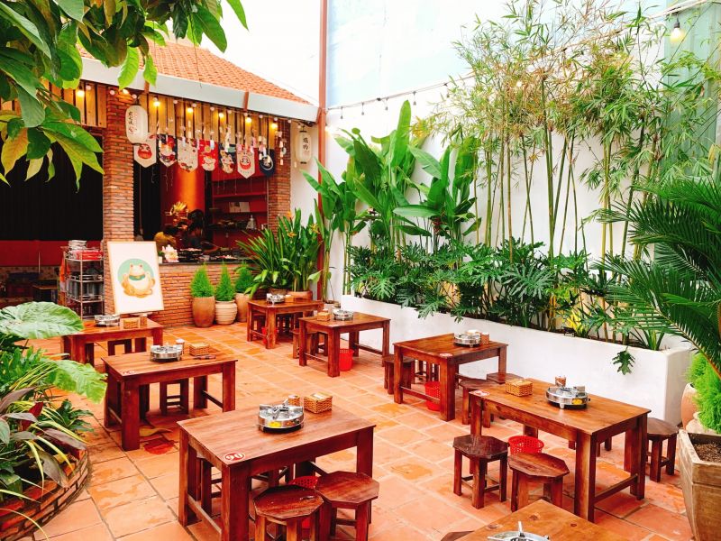 Quán Cây Cầu Đỏ