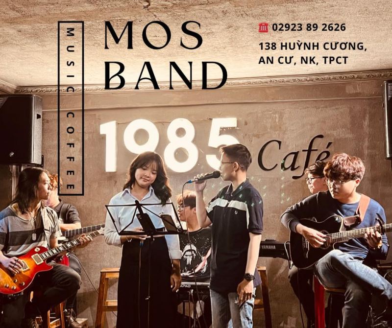 Cafe 1985