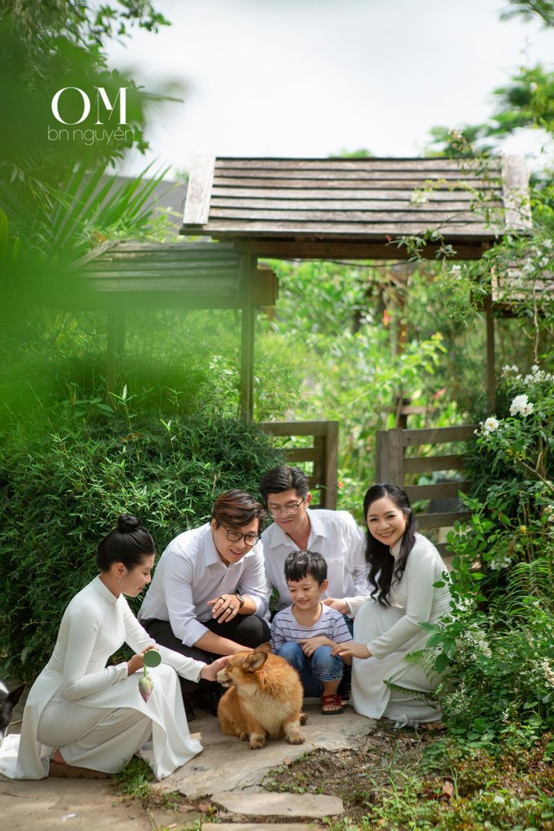 À ƠI Studio