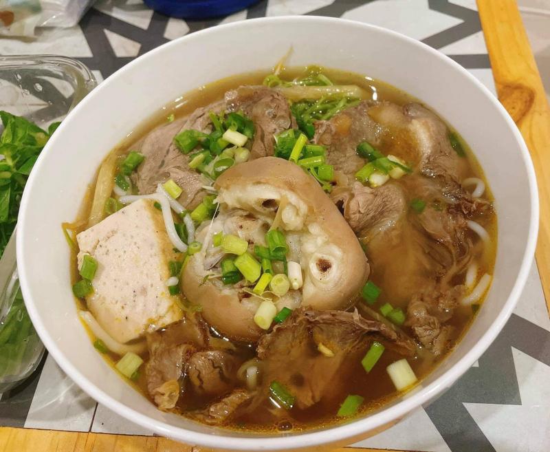 Bún Bò Huế Hữu Thọ