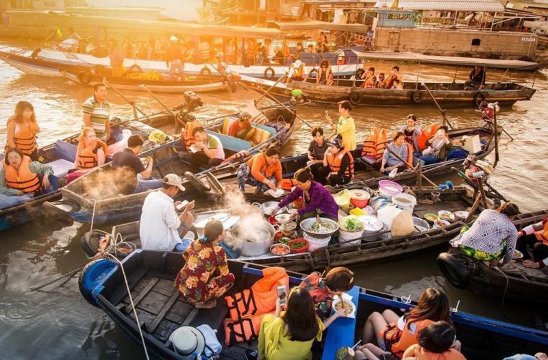 Chợ nổi Cái Răng - Cần Thơ