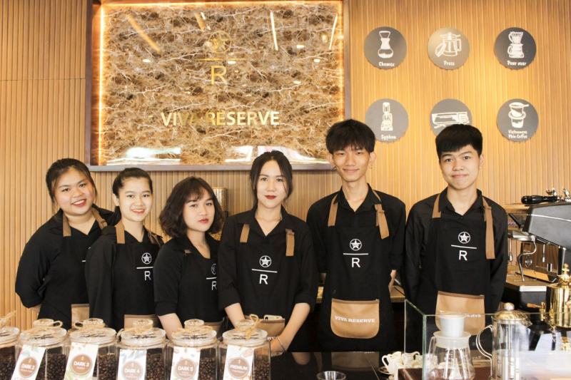Đồng phục Repovina