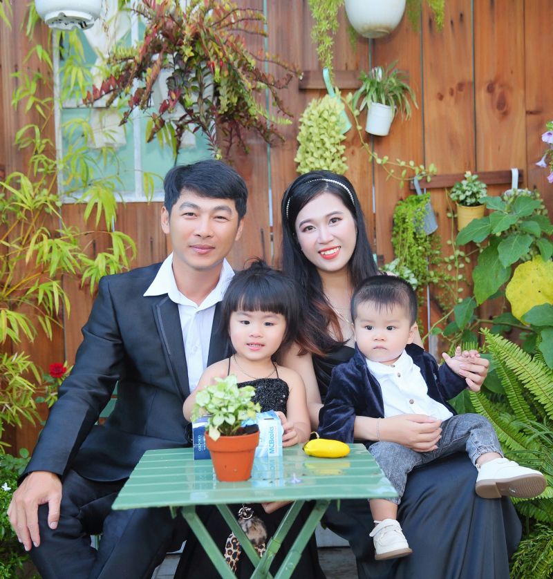 Ảnh chụp gia đình bởi Duyên Dáng