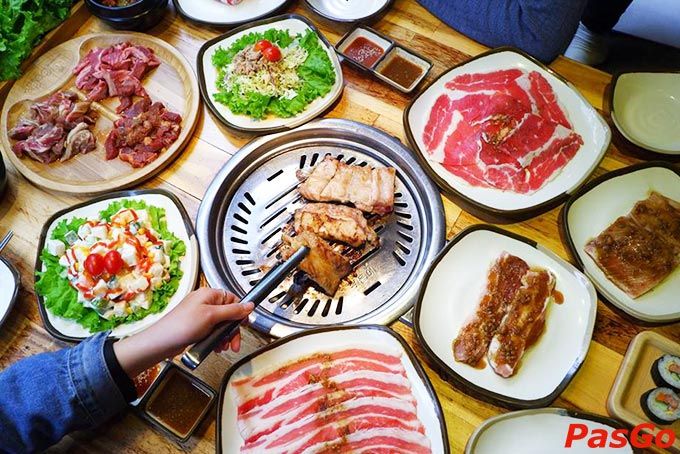 Gogi House