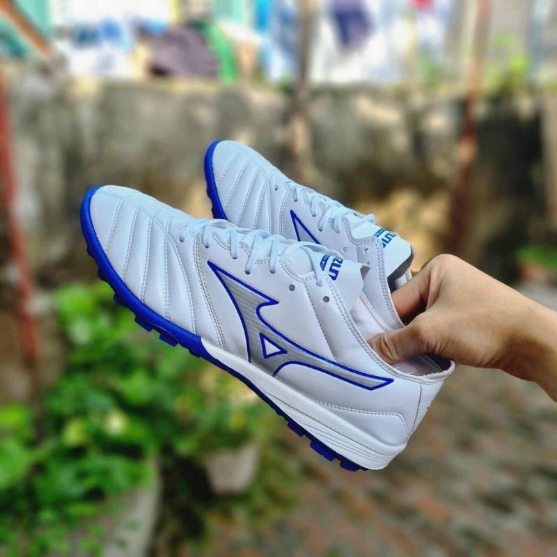 Kho Giày Đá Bóng Giá Sỉ Cần Thơ