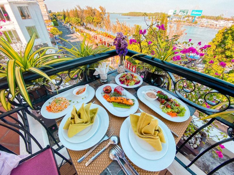 L'escale - Sky Garden & Lounge