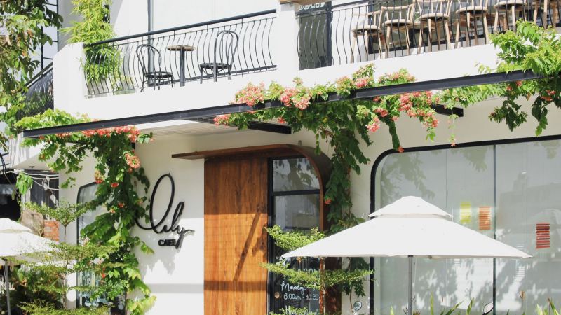 Lyli Cafe