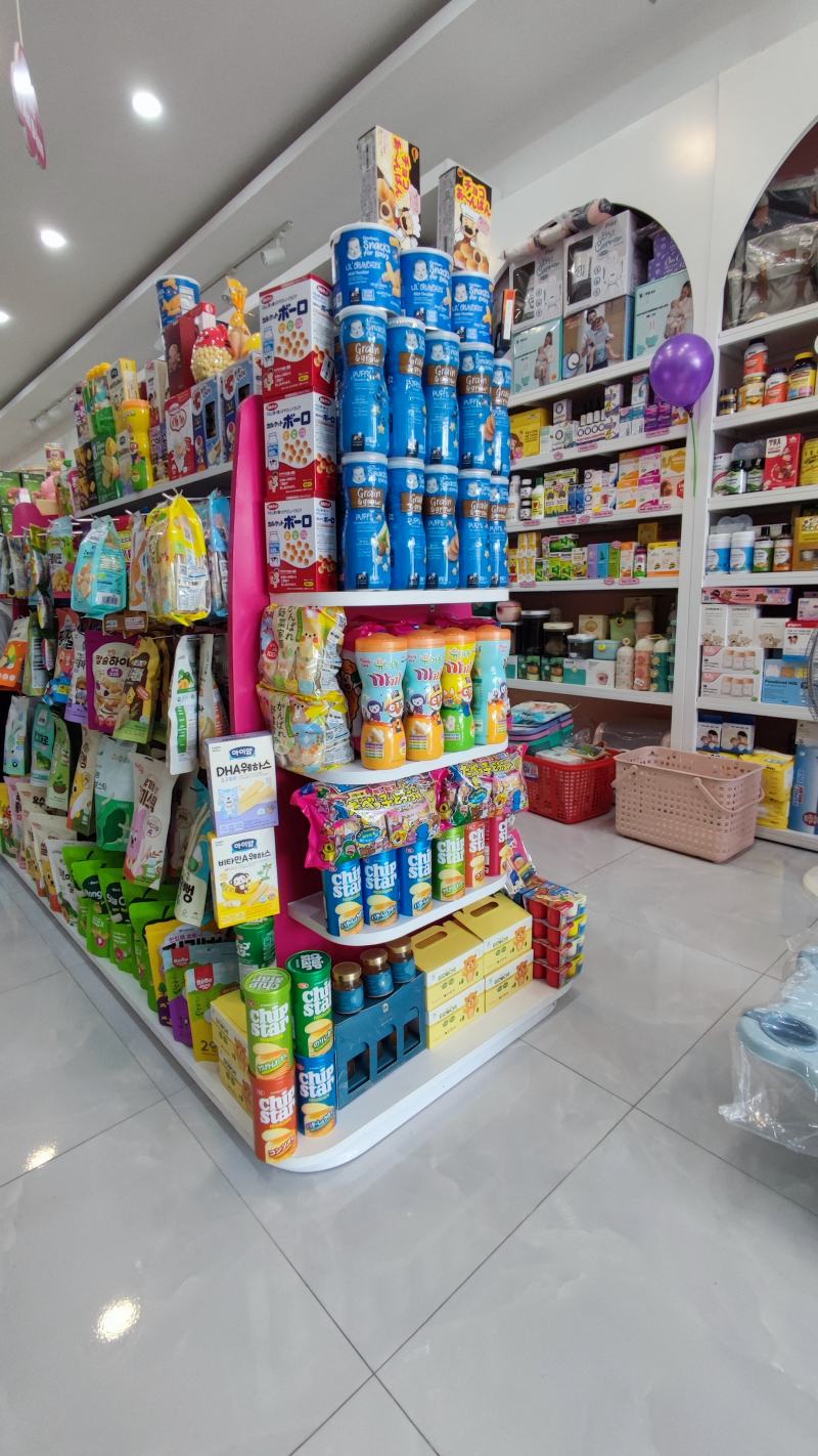 Mẹ và Bé Tom