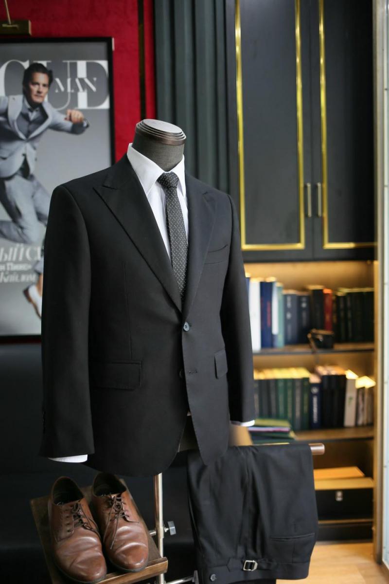 Nhà May Tây (Tây Tailor)