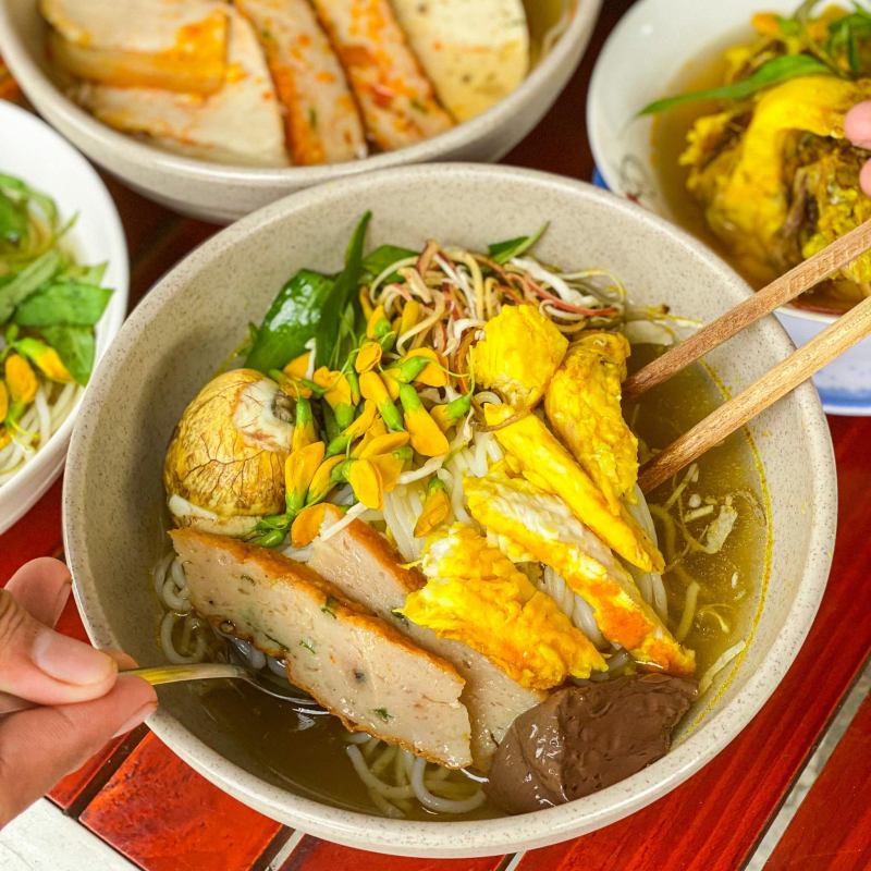 Quán Bún Cô Đang