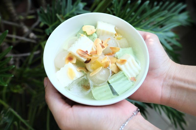 Sinh Tố 228