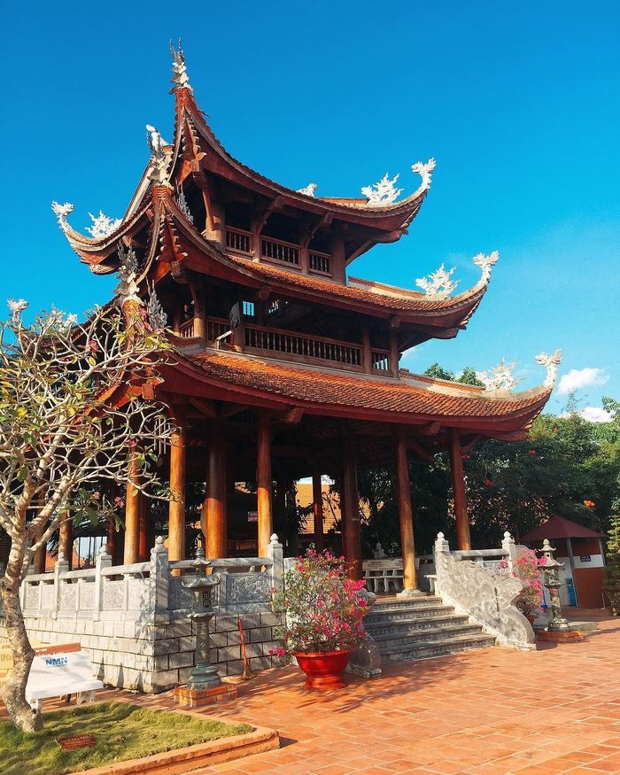 Thiền viện trúc lâm Phương Nam vừa cổ kính vừa trang nghiêm