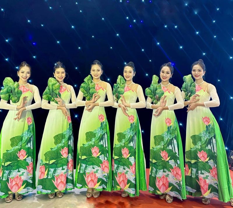 Trang Phục Hoàng Vũ