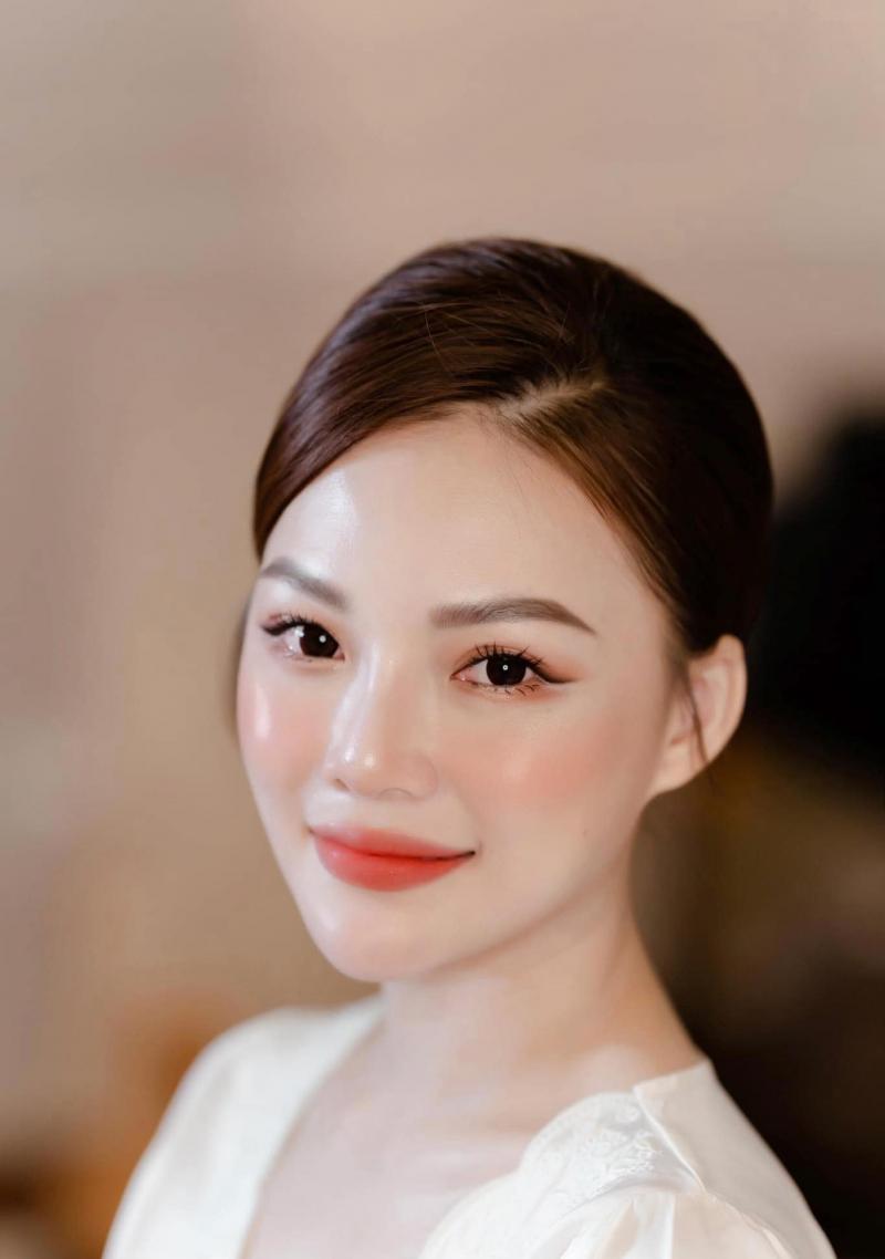 Trúc Nữ Makeup
