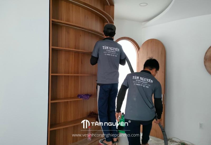 Vệ sinh công nghiệp Tâm Nguyên